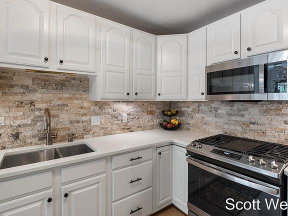 5th image of 7181 River Glen Dr SE