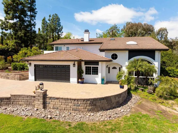 1736 Navaja Rd, El Cajon, CA 92020