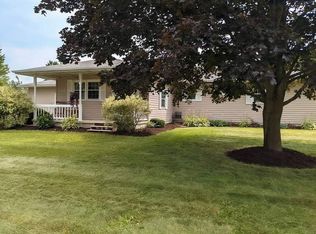 230 Coulter St, Creston, OH 44217