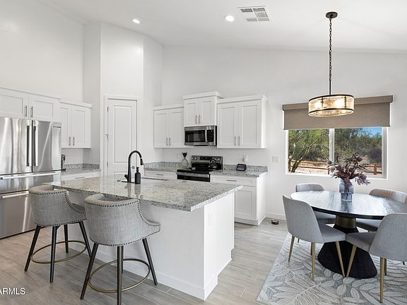 4th image of 16206 E Dixileta Drive