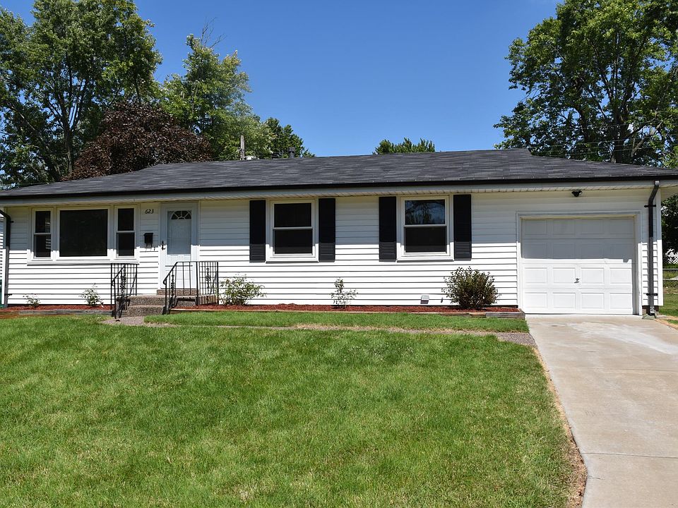 1st image of 623 Marshfield Dr