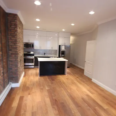 Rented by Nooklyn NYC LLC | media 13