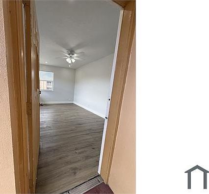 4th image of 200 SW 38th Ave #10