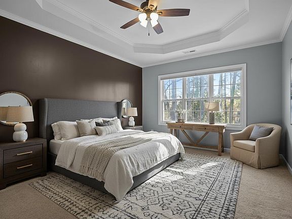 3rd image of 415 Carolina Ave