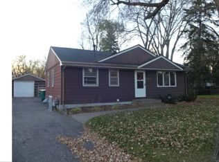 4705 Lakeview Ave N, Brooklyn Center, MN 55429