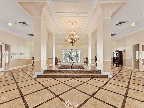 2nd image of 701 Brickell Ave Key 303
