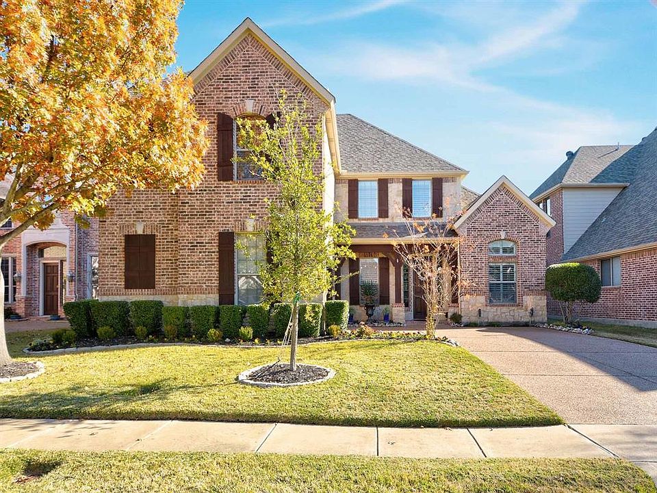 1st image of 5849 Crescent Ln