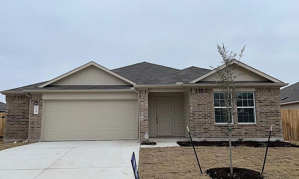 1st image of 219 Chickasaw Ln