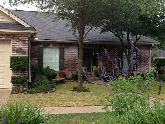 3rd image of 4504 Lady Jennifer Dr