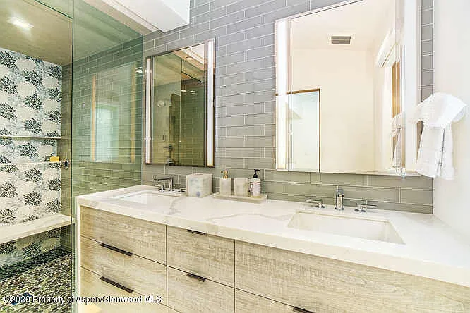 1250 Snowbunny Ln — Photo 22