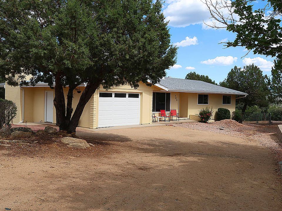 1st image of 709 Solano Dr