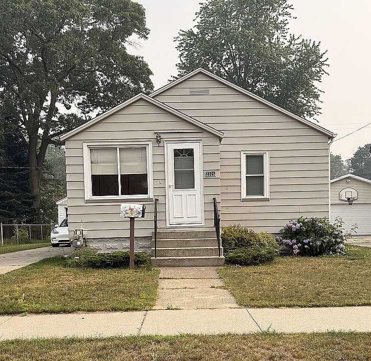 1st image of 2325 Harrison Ave