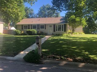 5400 SW 14th St, Topeka, KS 66604