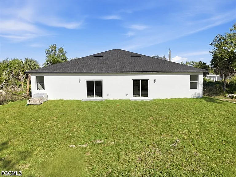 10087 Amicola St — Photo 14