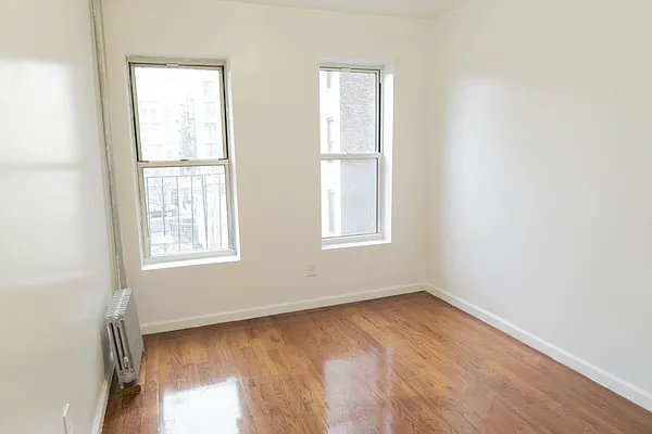 Rented by MD NYC Management LLC | media 8