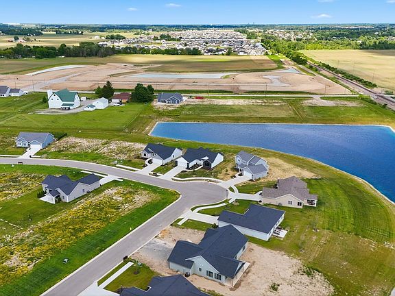 3rd image of 1182 Zenos Blvd