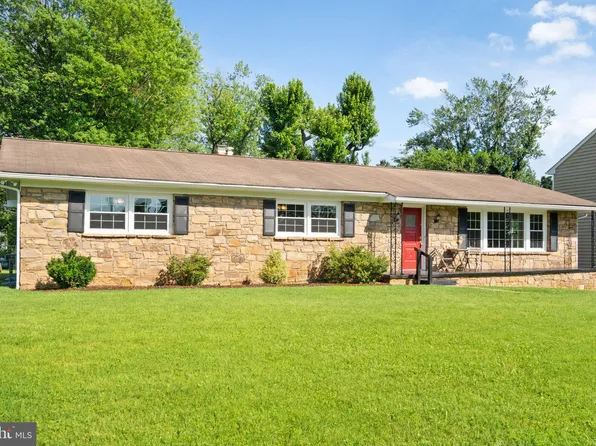 131 Moser Rd, Warrenton, VA 20186