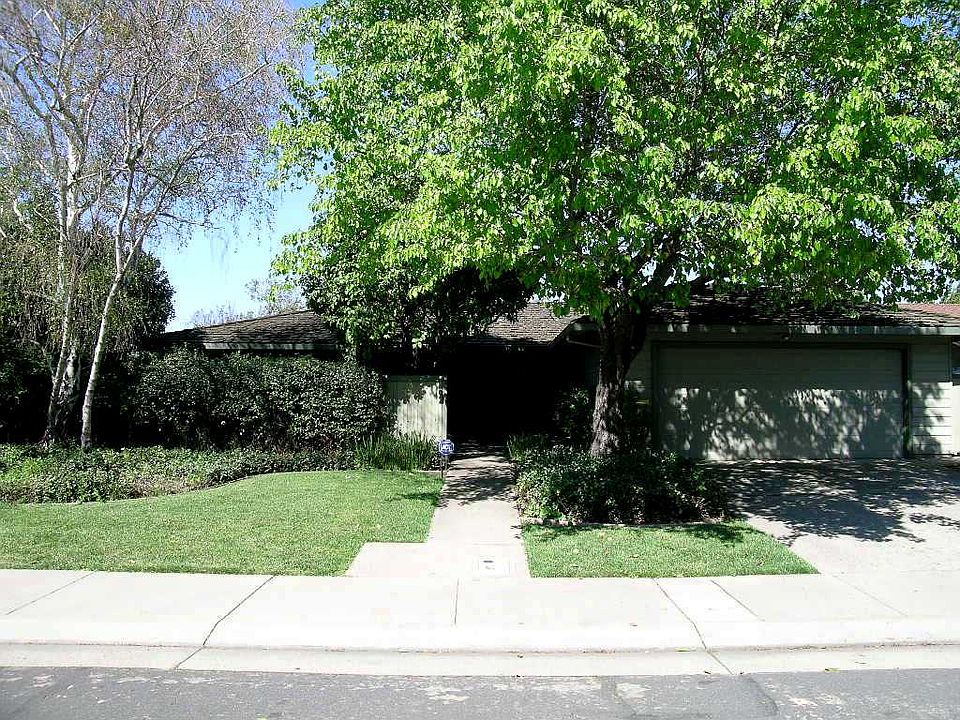1st image of 3707 Fourteen Mile Dr