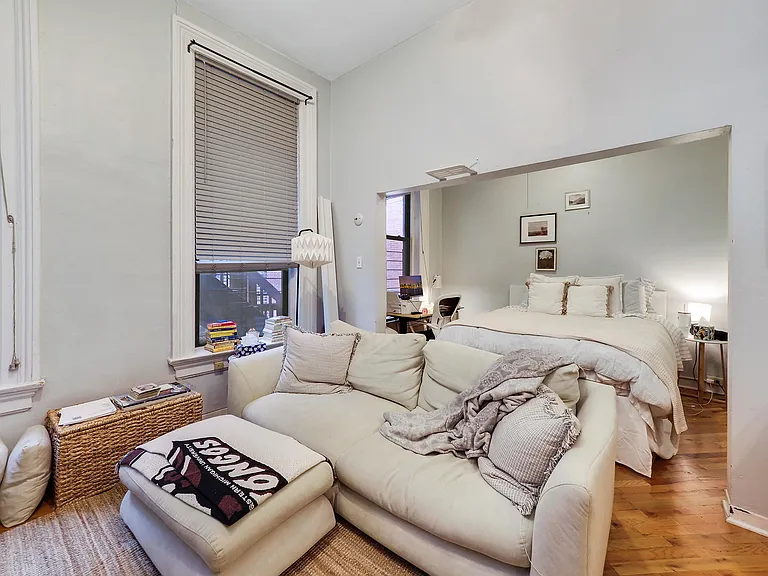 1561 N Wells St #2R — Photo 6