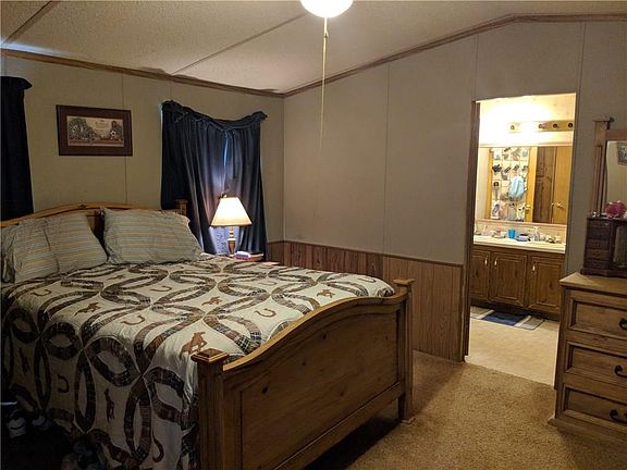 4th image of 1825 Sundown Dr