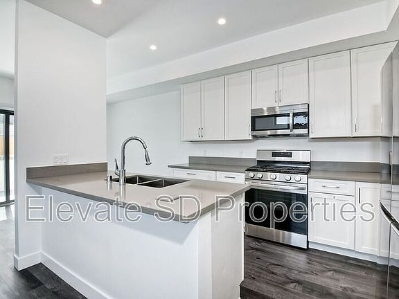 2nd image of 3434 Wilshire Ter