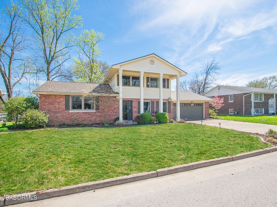 1st image of 2703 Garden View Dr