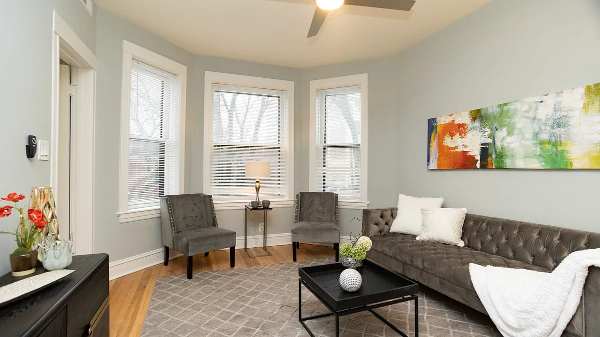 Building Photo - 3734 N Racine Ave #2