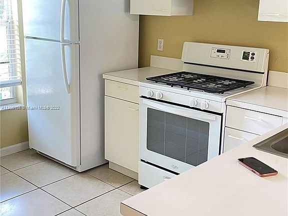 2nd image of 8110 San Carlos Cir #8110