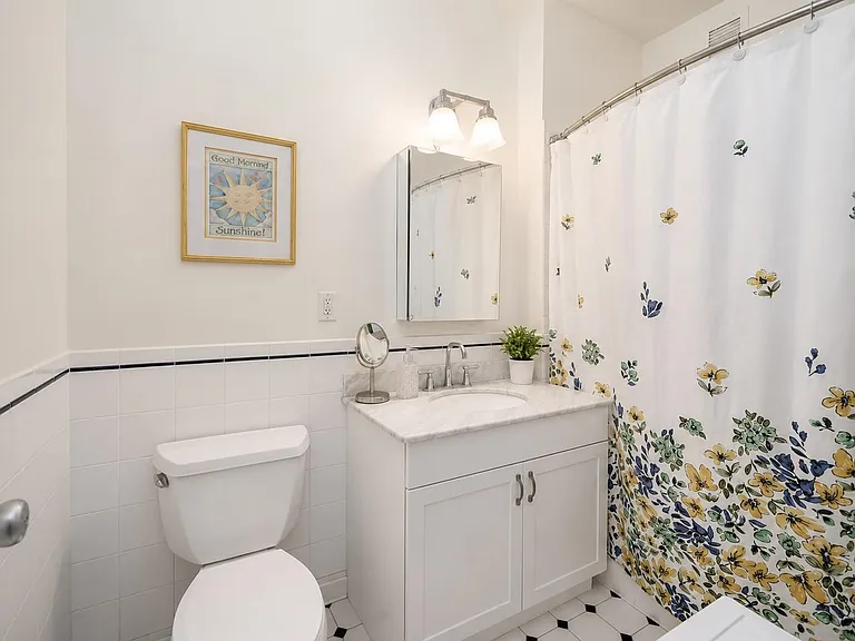 1500 Washington St #12D — Photo 14