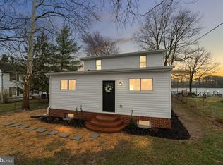 10 W Kingston Park, Middle River, MD 21220