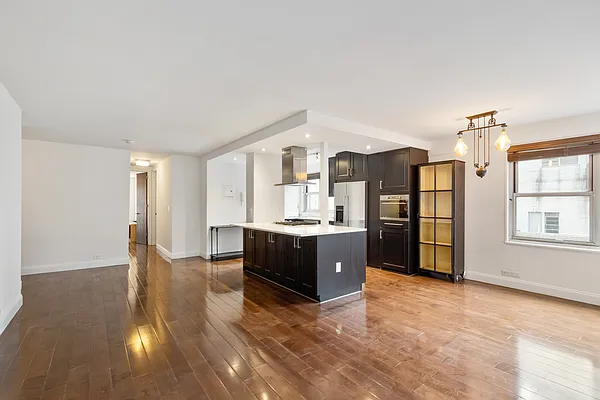 Rented by Nest Seekers International | media 10