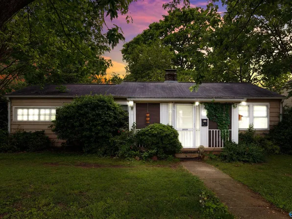 2620 Pansy St SW, Huntsville, AL 35801