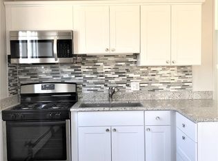 57 Crescent Rd, Grand Island, NY 14072