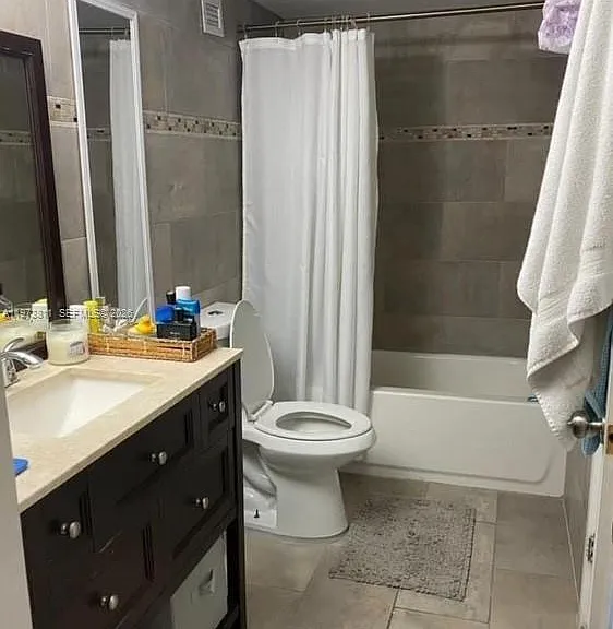 1301 NE Miami Gardens Dr #1111W — Photo 6