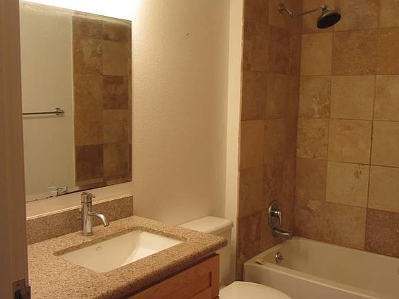 5th image of 988 Fulton St APT 234
