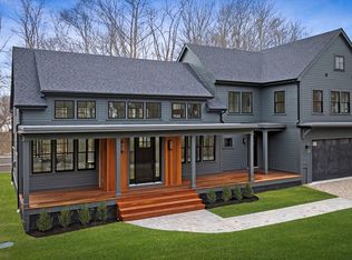 16 Liberty Rd, Marblehead, MA 01945