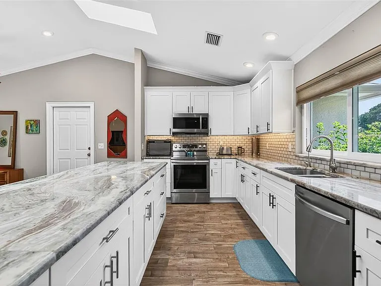 4420 Porpoise Dr SE — Photo 20