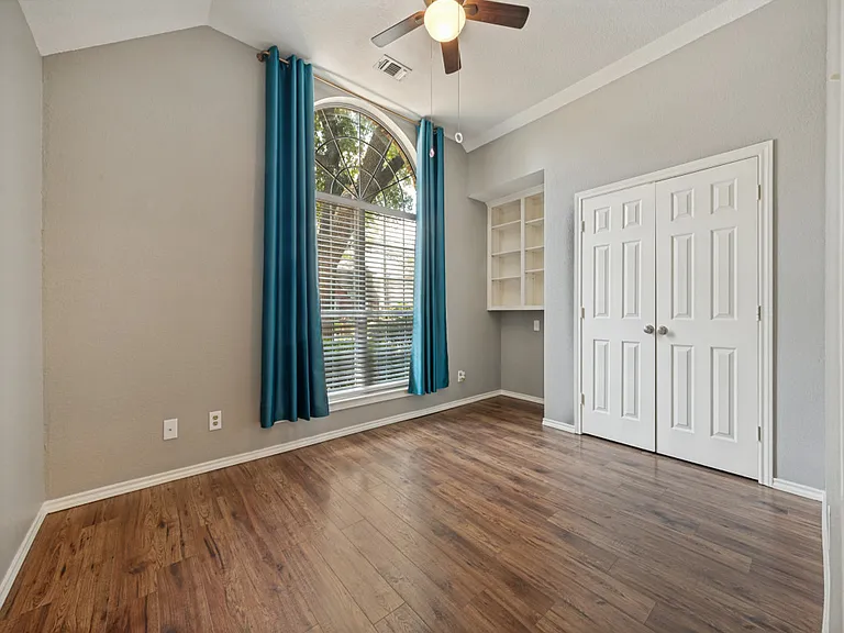 3317 Hazlewood Ct — Photo 15