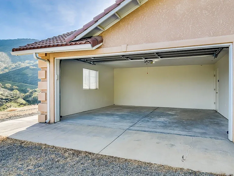 27557 Paradise Valley Ln — Photo 28