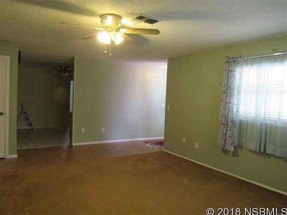 4th image of 322 Trudgeon Dr