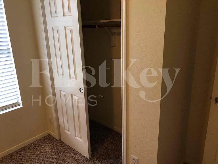 1123 Intrepid Oak Ln — Photo 18