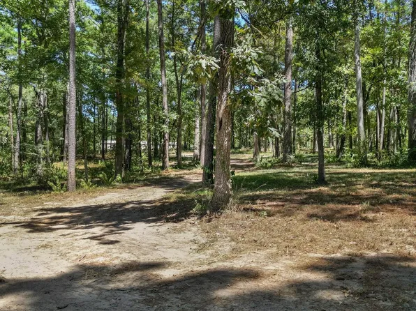 188 Camp Rd, Trinity, TX 75862