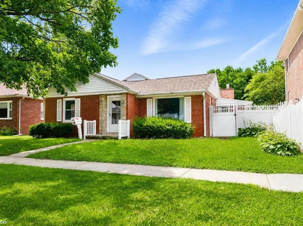 1432 Avenue F, Fort Madison, IA 52627