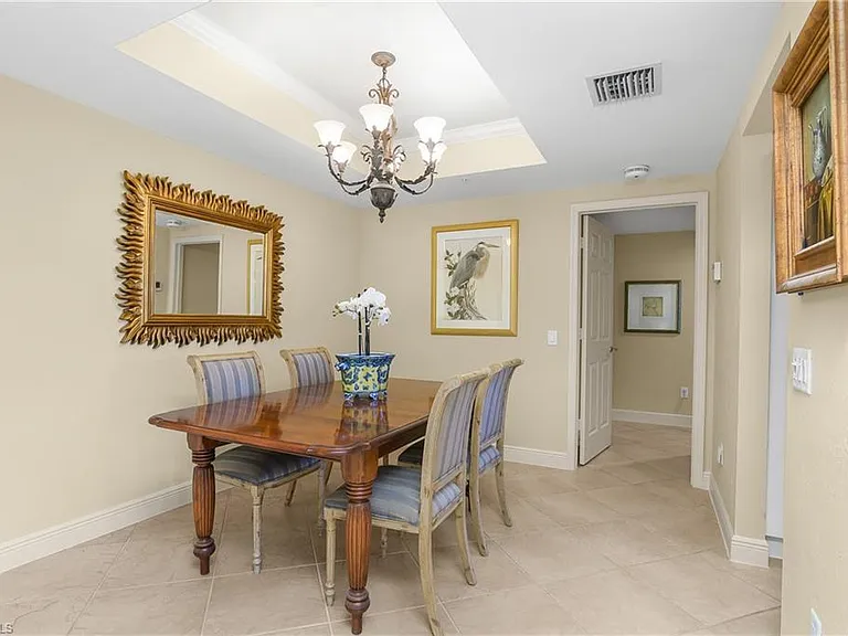 7225 Pelican Bay Blvd #204 — Photo 7