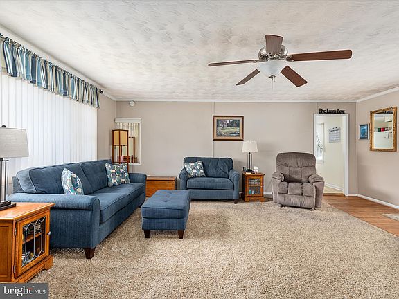 4th image of 506 Belair Ave