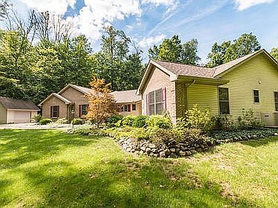 4th image of 1430 Whitetail Cir