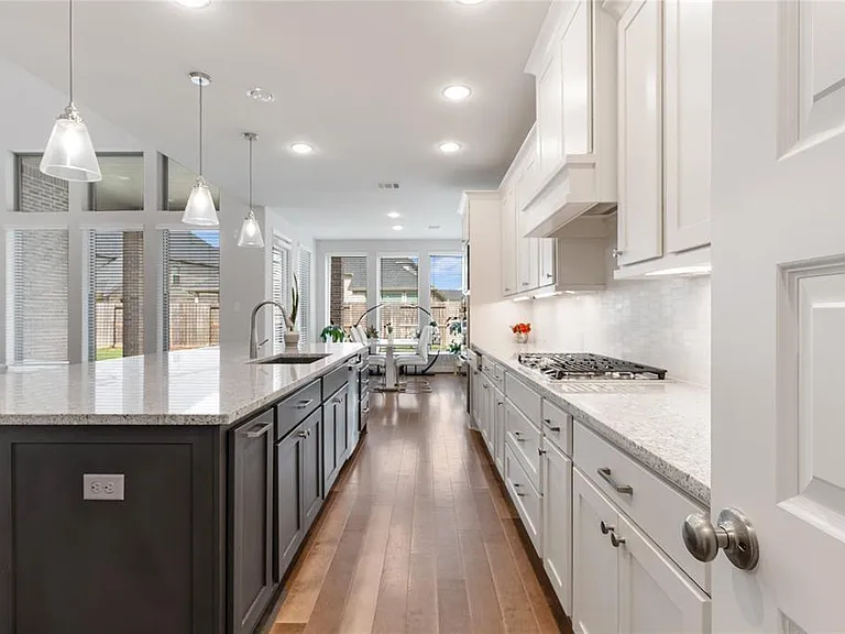 28926 Creekside Bend Dr — Photo 20