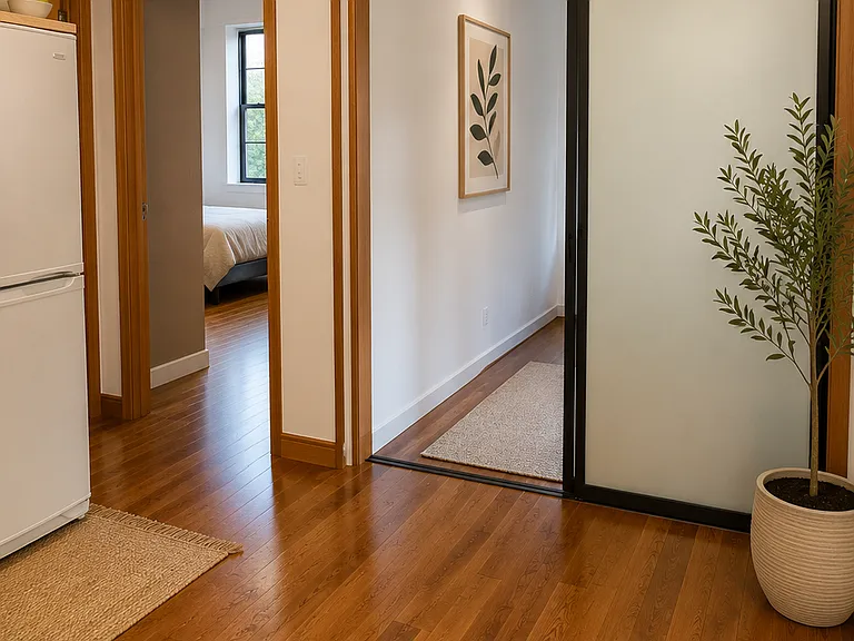 1278 1st Ave #5 — Photo 3