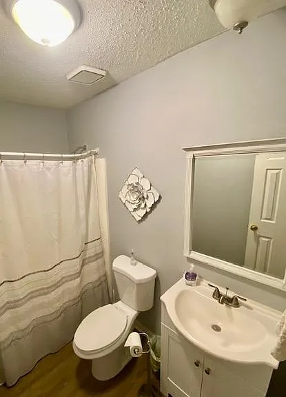 Hall Bathroom and Shower with Soaking Tub