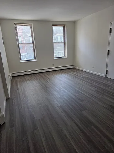 513 9th St #1R Photo 1